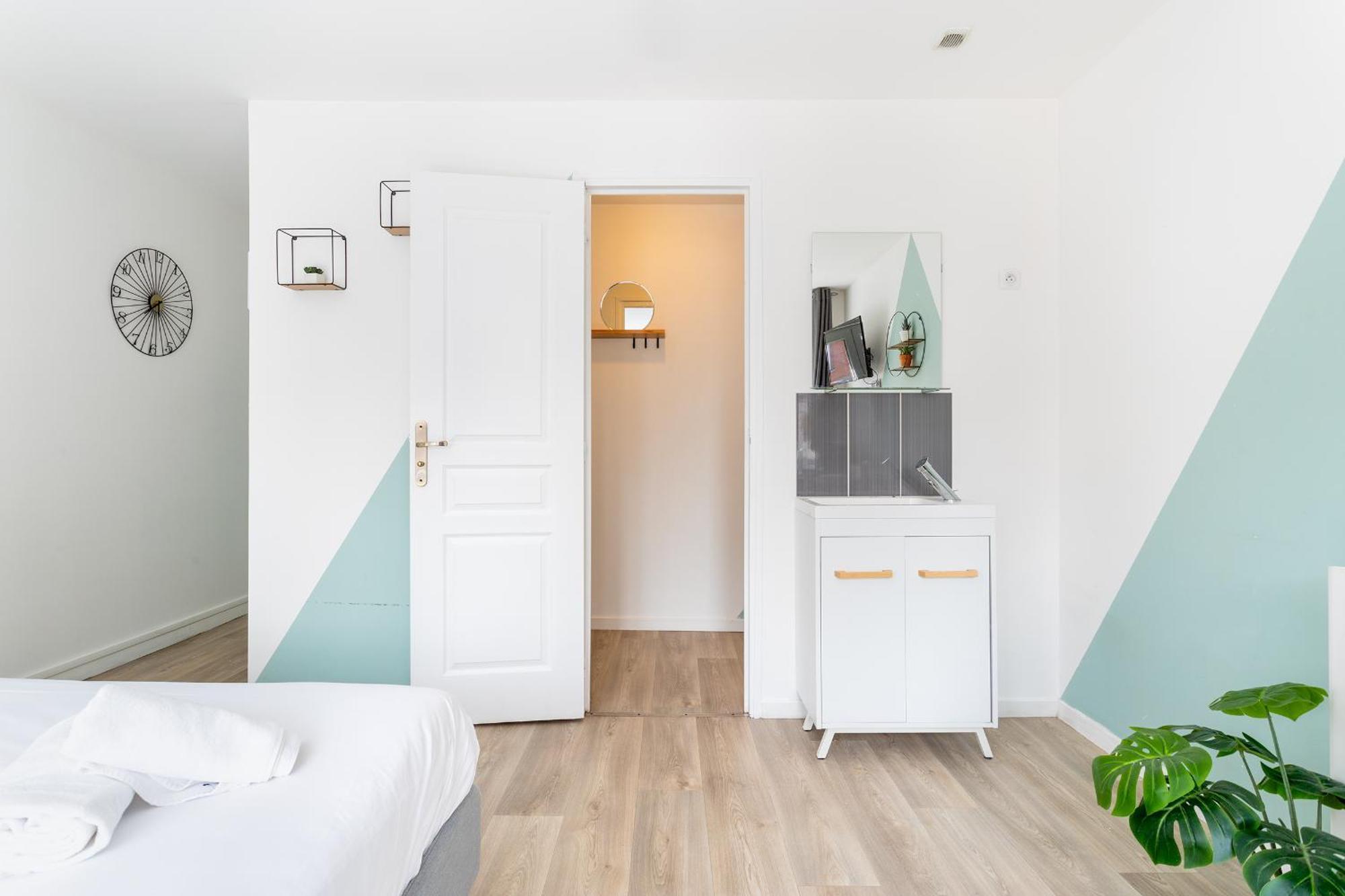 S&K Suite Grande Rue Roubaix - Chambre Spacieuse Et Sdb Privee - Netflix Et Cuisine Kültér fotó