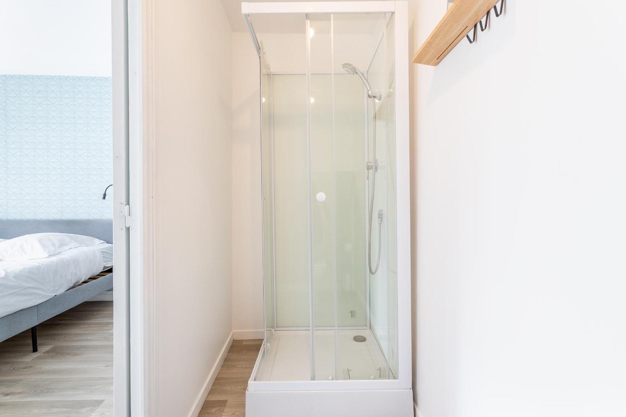 S&K Suite Grande Rue Roubaix - Chambre Spacieuse Et Sdb Privee - Netflix Et Cuisine Kültér fotó