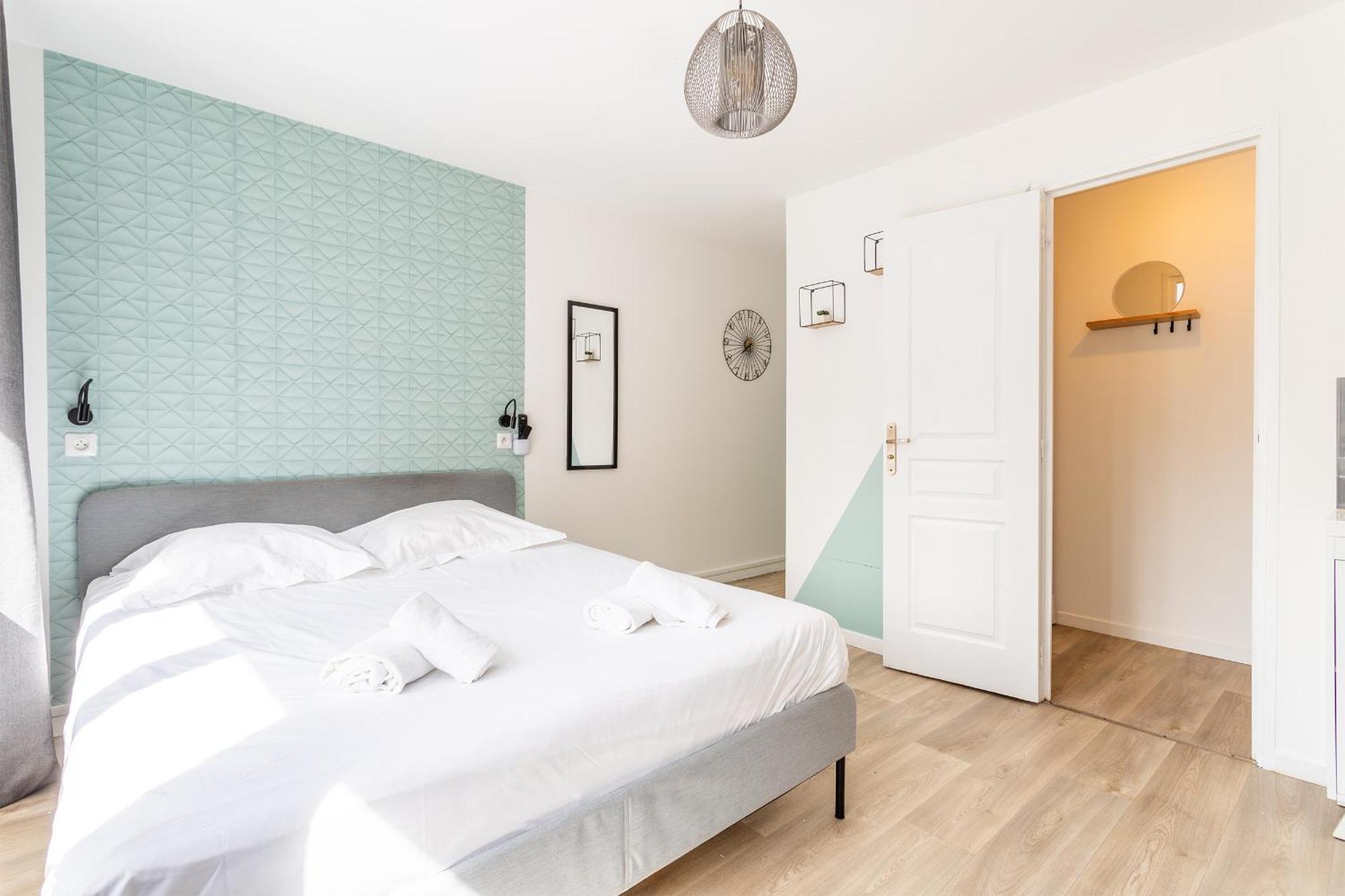 S&K Suite Grande Rue Roubaix - Chambre Spacieuse Et Sdb Privee - Netflix Et Cuisine Kültér fotó