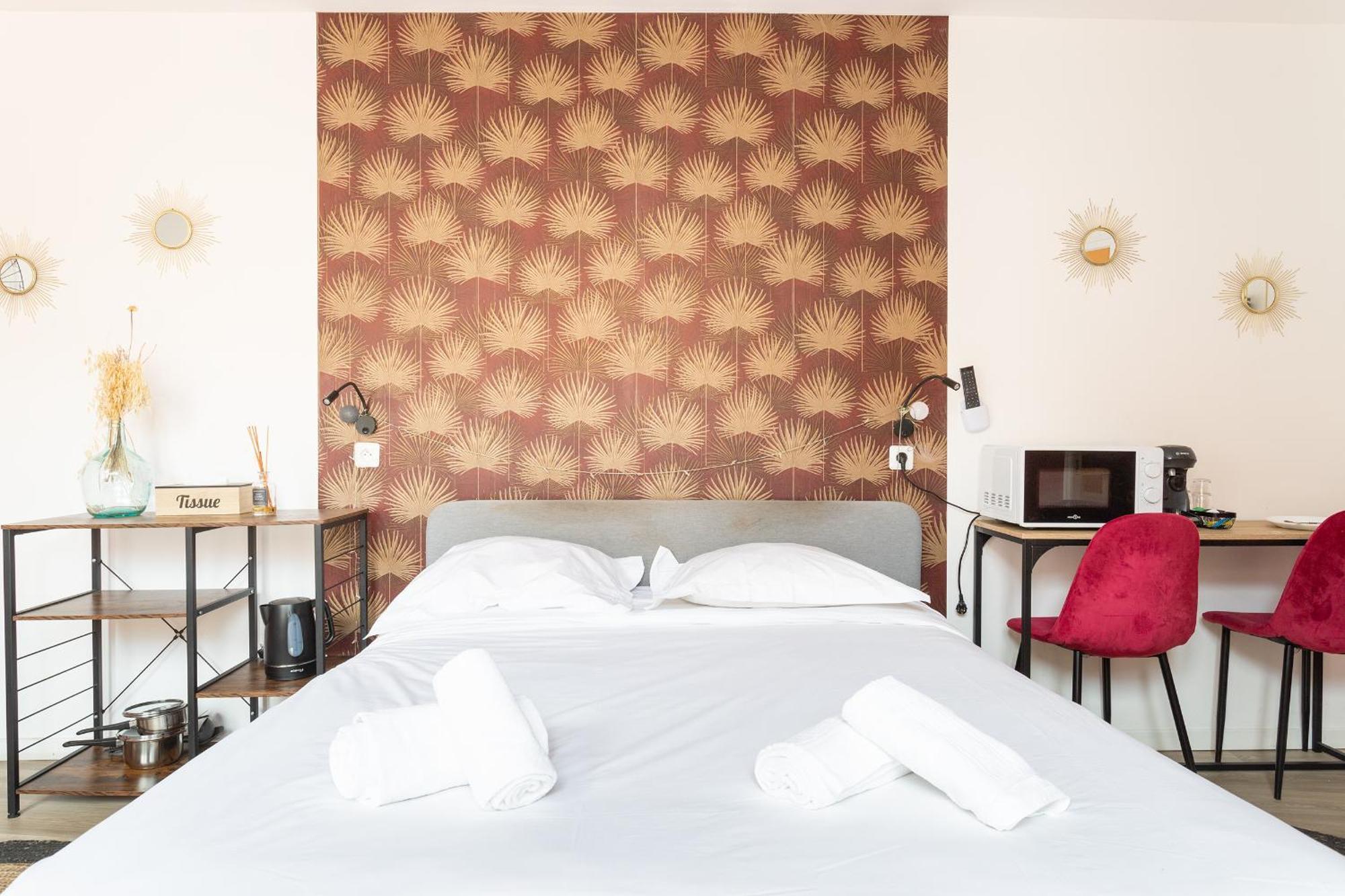 S&K Suite Grande Rue Roubaix - Chambre Spacieuse Et Sdb Privee - Netflix Et Cuisine Kültér fotó